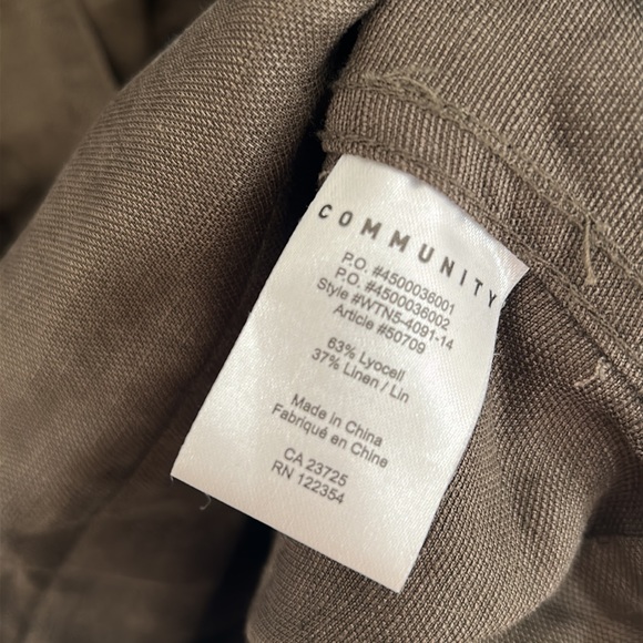 Community | Utility Jacket in Olive Green Size Small - Picture 9 of 9
